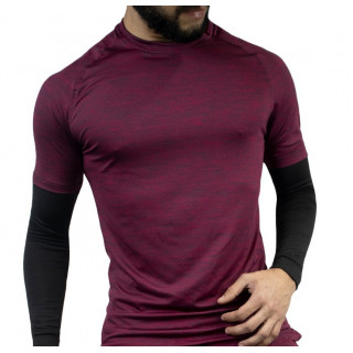 Camiseta Vino con lira negra Slim fit